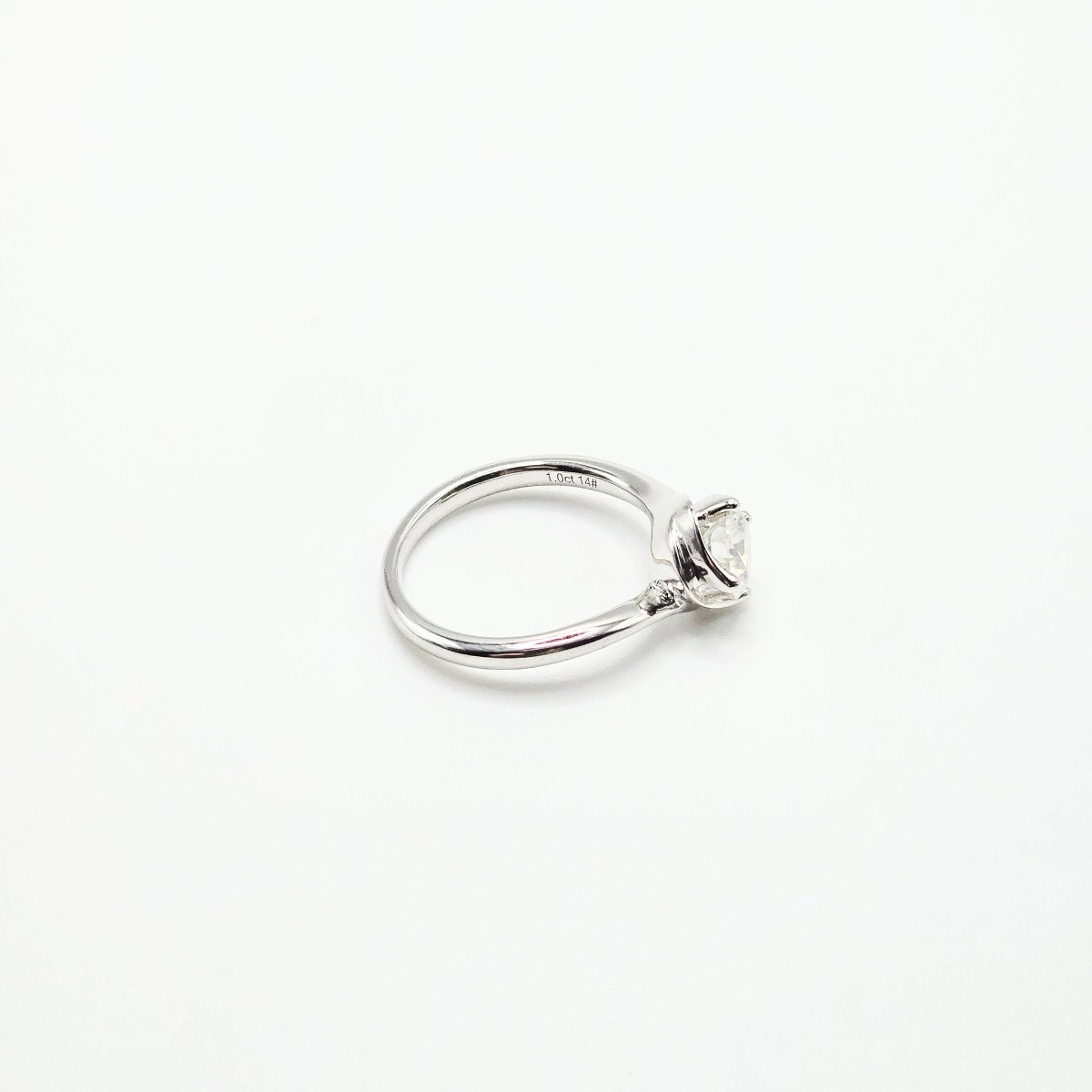 1CT Moissanite Solitaire Ring 925 Sterling Silver VVS1 Clarity 💎 - LND Jewellery
