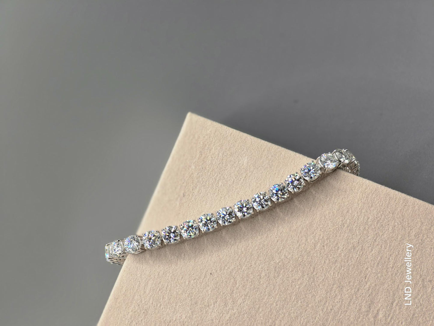 ✨ 5mm Rounded Tennis Bracelet | VVS1 Moissanite