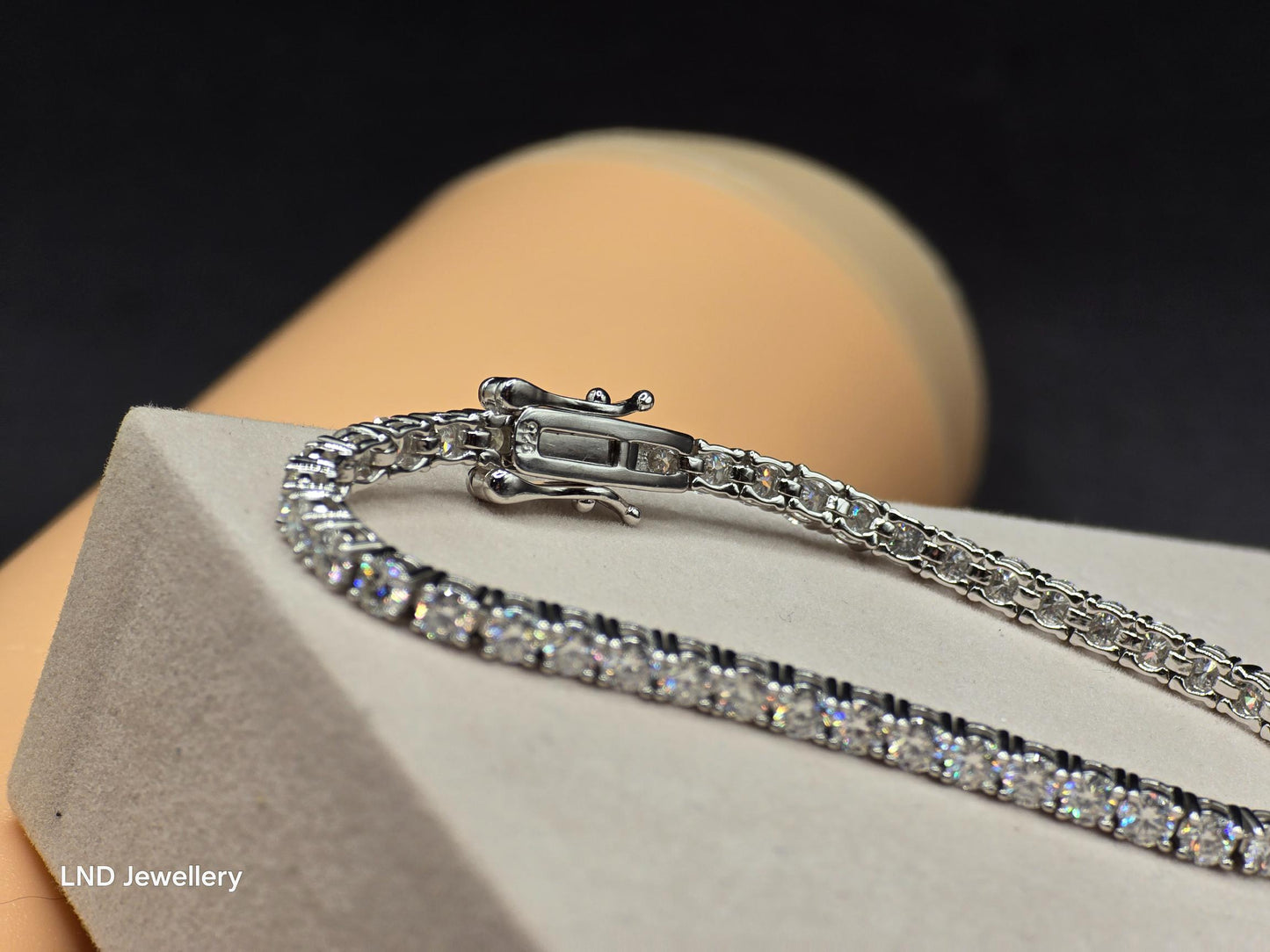 3mm Sleek Moissanite Tennis Bracelet | VVS1 D Color | LND Jewellery