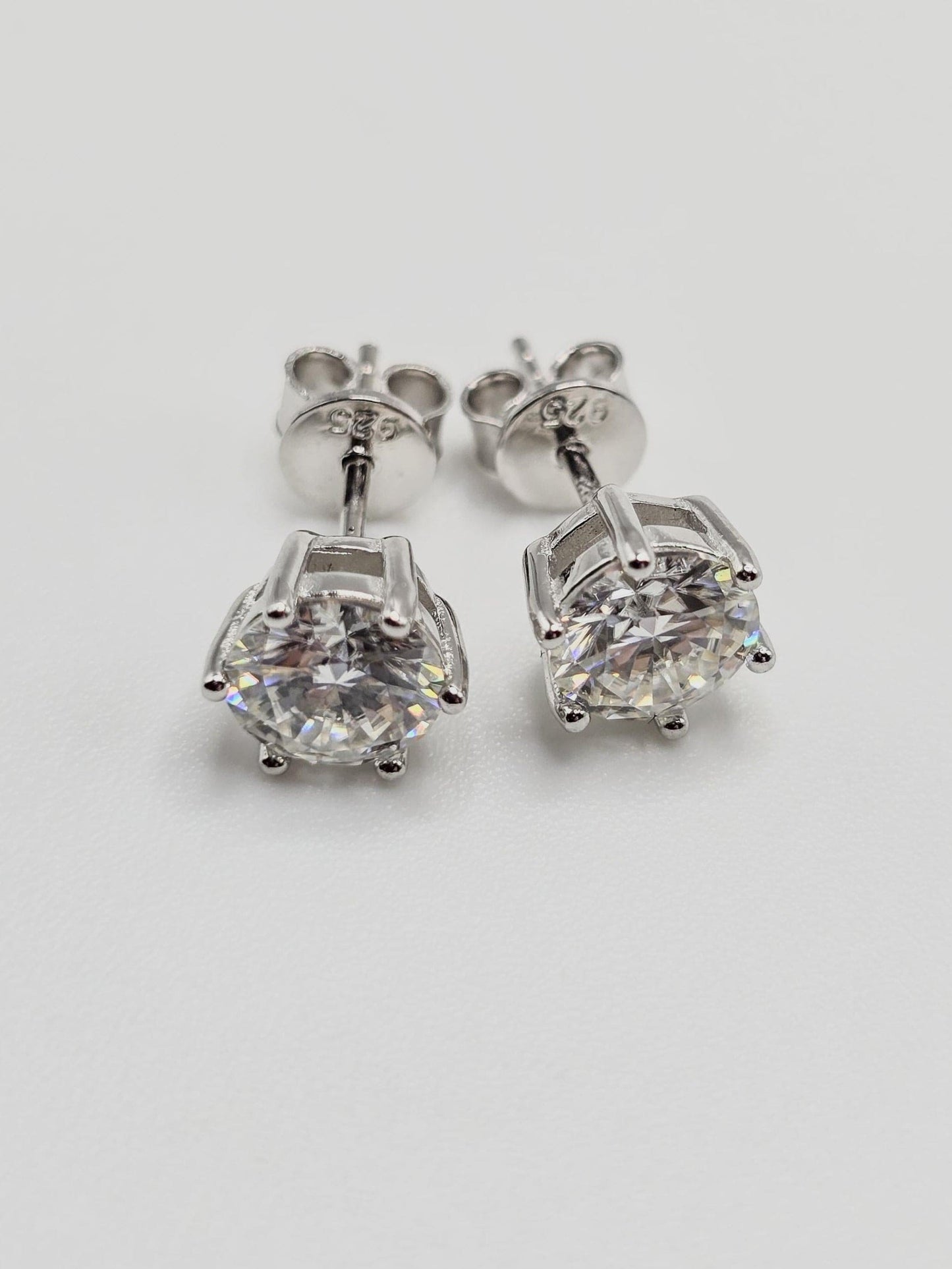 6.5mm VVS1 Round Cut Stud Earrings – 6 Prong Setting