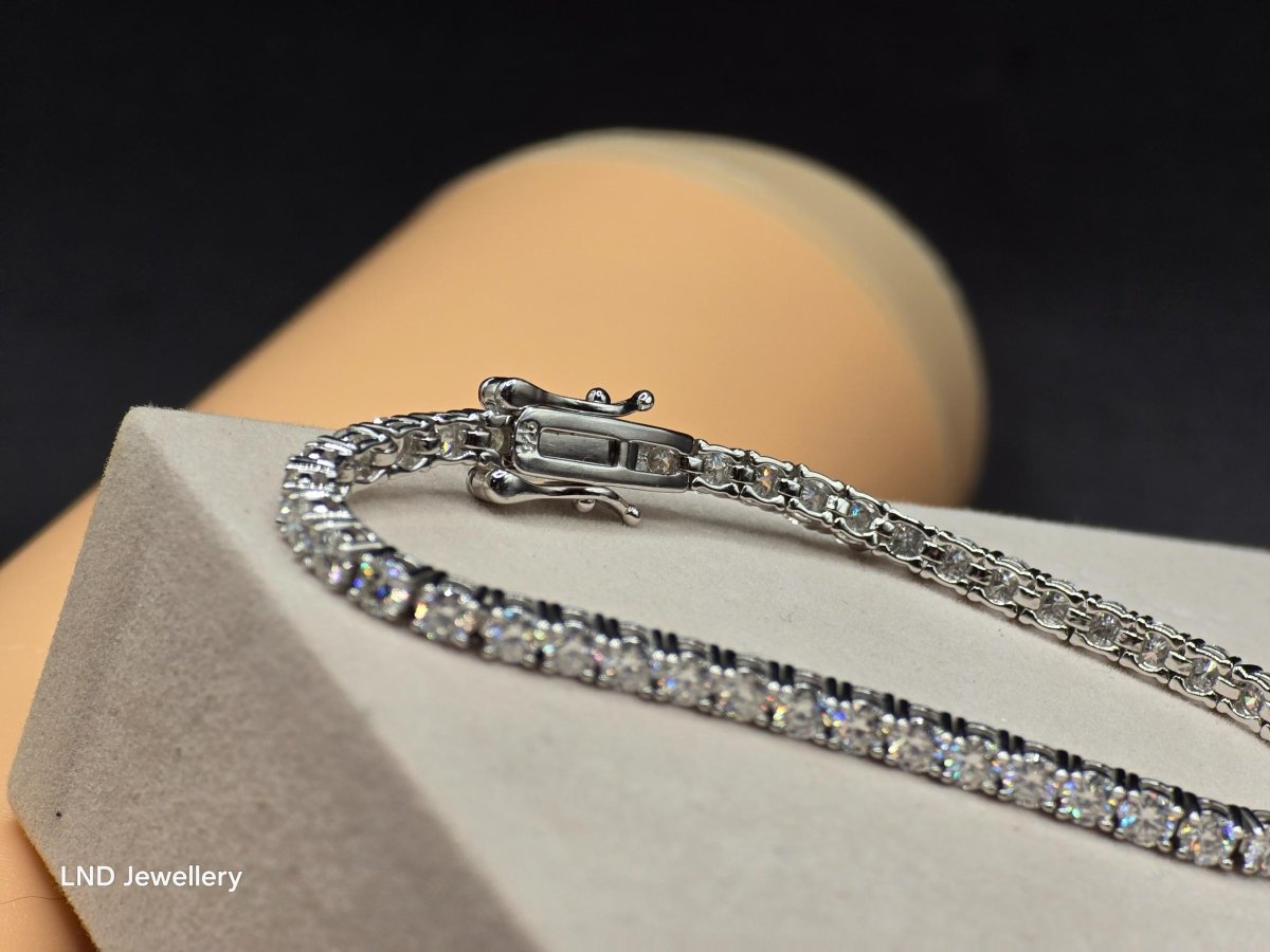 3mm Sleek Moissanite Tennis Bracelet | VVS1 D Color | LND Jewellery - LND Jewellery