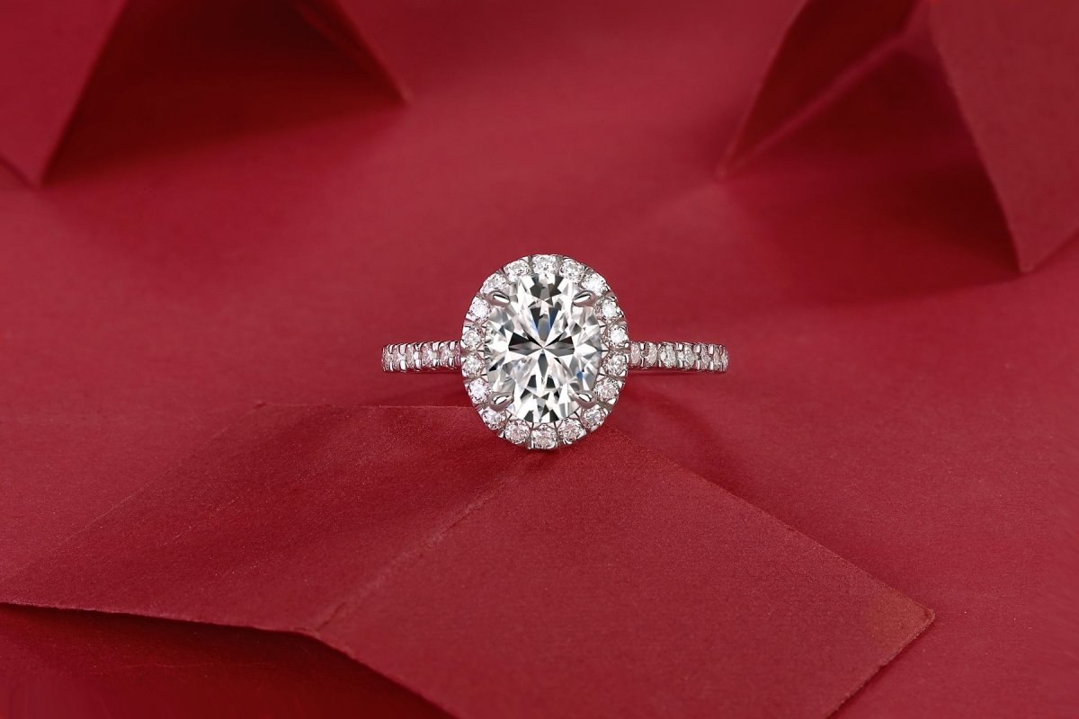 ✨ Oval Halo Moissanite Ring | Sterling Silver - LND Jewellery